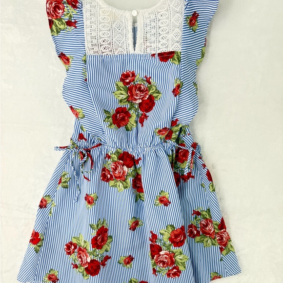 Monteau Girl Blue Stripe Floral Casual Dress Size 6 Ruffle Sleeve Lace Decor - Picture 8 of 11